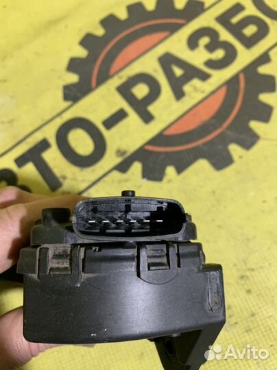 Педаль газа Киа Церато 2