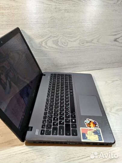 Игровой/15'6/8озу/SSD256/A8-5550m/DualGraphics 3g