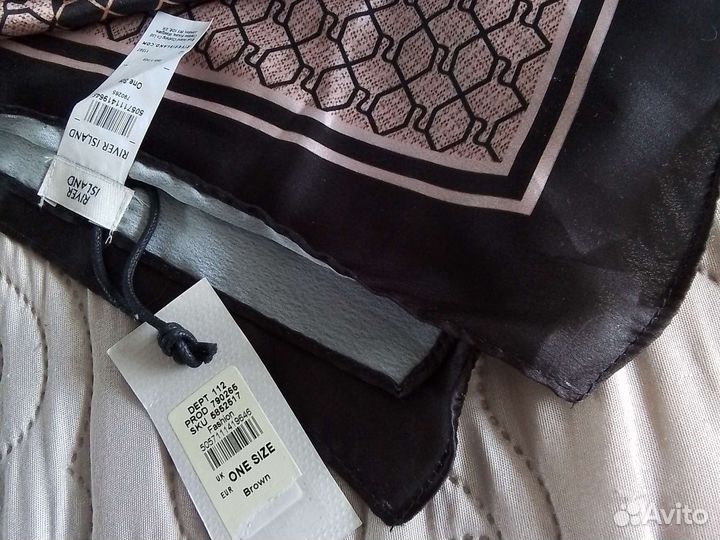 Шелковый платок шейный