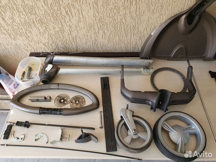 Запчасти для коляски stokke