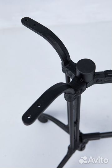 Чугунное основание для стола