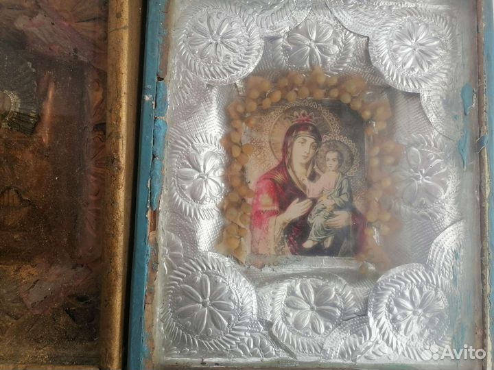 Старинные иконы в окладе
