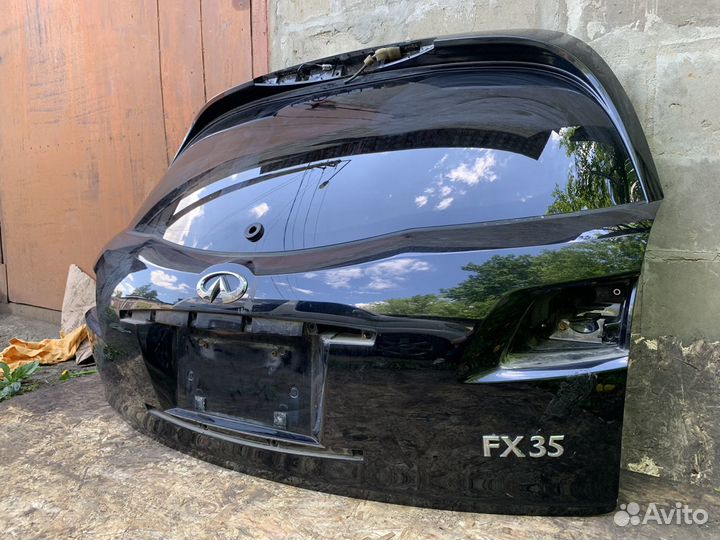 Infiniti fx35 fx45 крышка багажника черная
