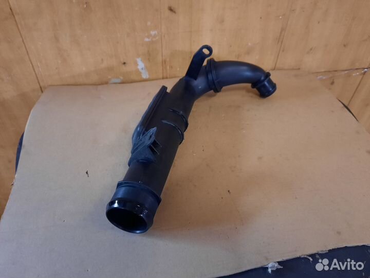 Патрубок интеркулера Пежо Эксперт 2007-2016 2.0 HD