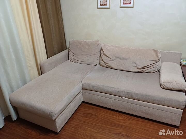 Продам угловой диван