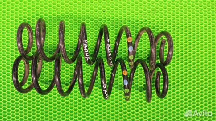 Пружина задняя Skoda Rapid 6R0511115J комплект