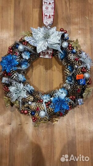 Рождественский венок на дверь