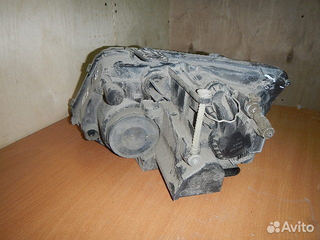 Фара правая, Volkswagen (Фольксваген) -amarok (2H)