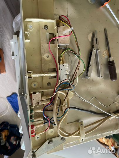 Ремонт стиральных машин/Холодильников/Посудомоек