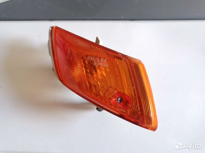 Поворотник правый Honda Dio Cesta Topic