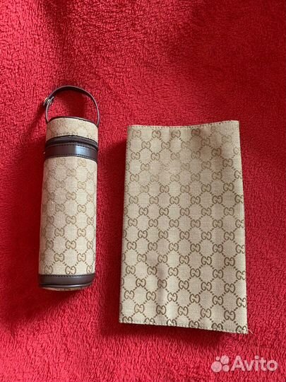 Пелинальный коврик, и термо-сумочка Gucci