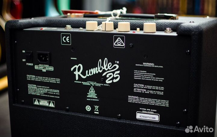 Fender rumble 25 combo