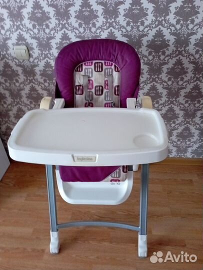 Детский стульчик для кормления