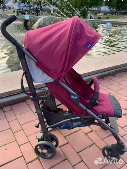 Продам коляску chicco