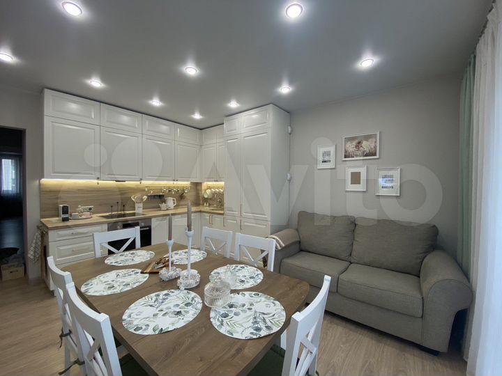 3-к. квартира, 95,1 м², 9/16 эт.