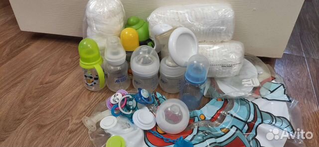 Ручной молокоотсос Avent