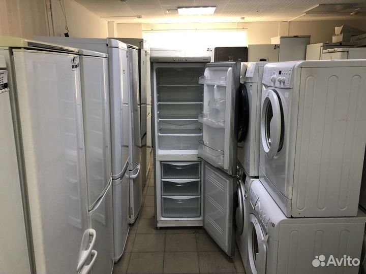 Узкий холодильник Samsung. 180 см. С гарантией