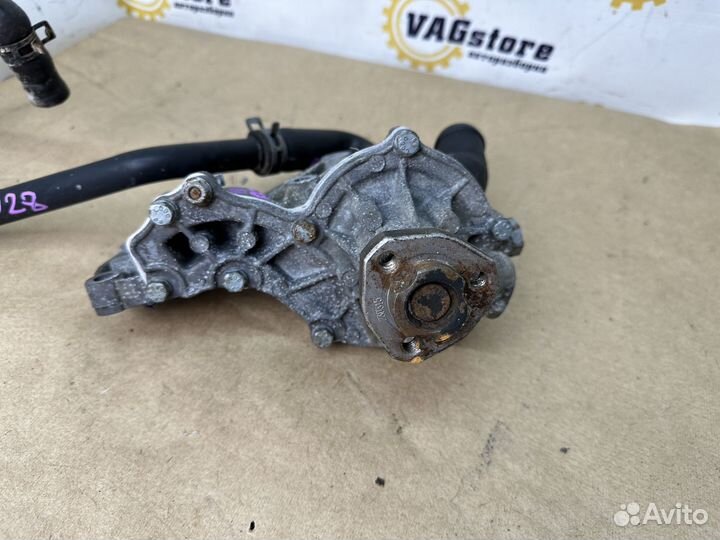 Корпус водяного насоса(помпы) Volkswagen Passat B5