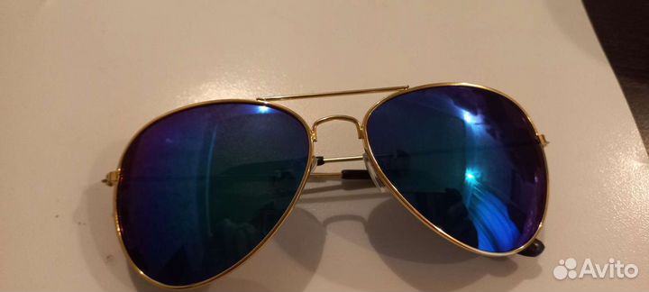 Солнцезащитные очки