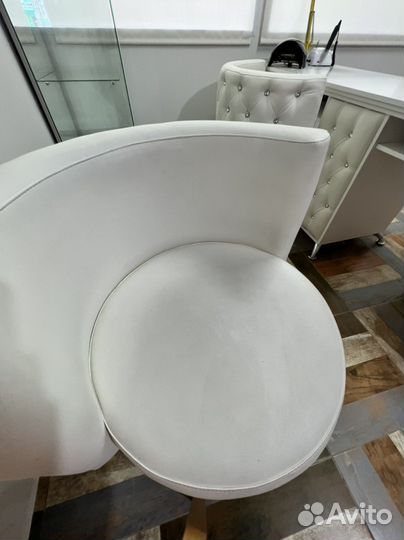 Стол для маникюра