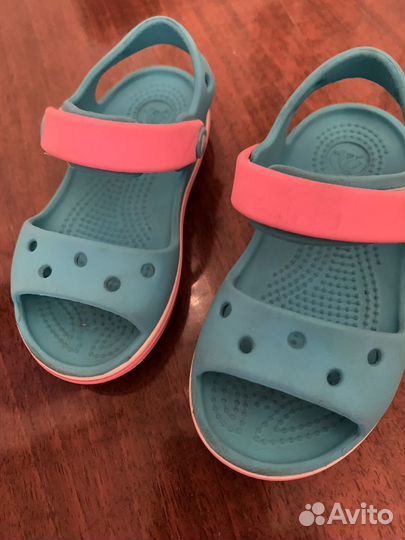 Crocs детские для девочки сандали кроксы