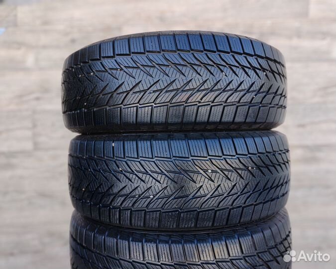 Centara Vanti Winter 235/60 R18