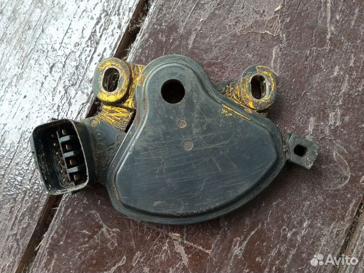 Датчик положения селектора KIA Opirus