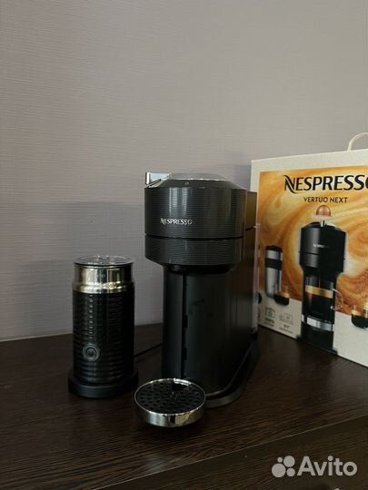 Кофемашина nespresso vertuo капсульная+капучинатор