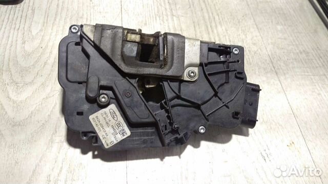 Замок сдвижной двери Форд Транзит 2014-2021