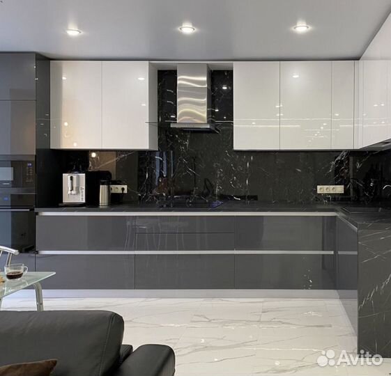 Оттенки Серого с деревом на заказ с гарантией