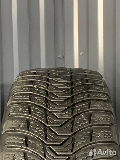 Michelin X-Ice North 3 205/55 R16 94T