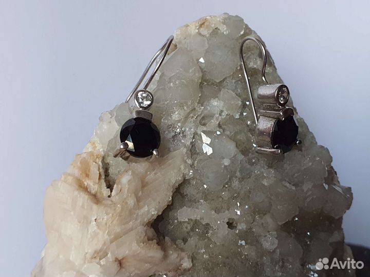 Серьги серебро 925 с ониксом