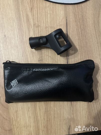 Telefunken M81 микрофон