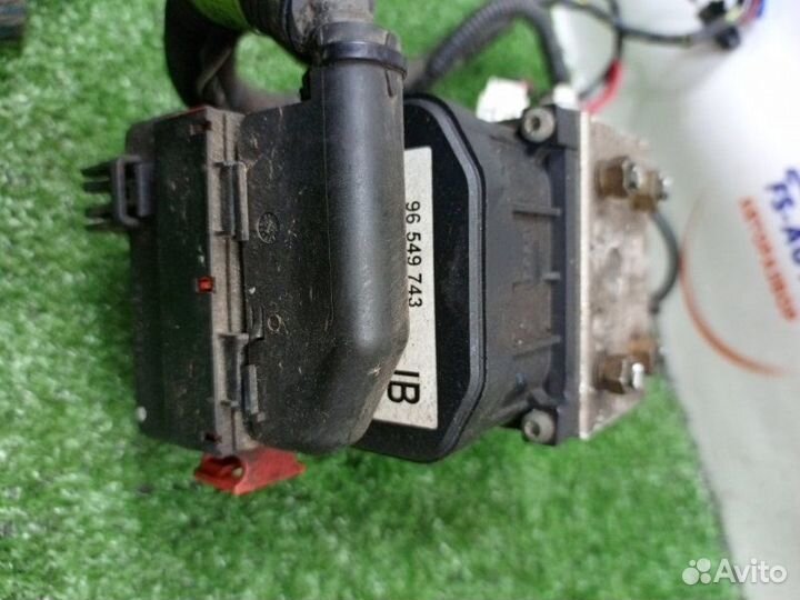 Блок ABS Chevrolet Lacetti хетчбек 1.6 F16D3 2005