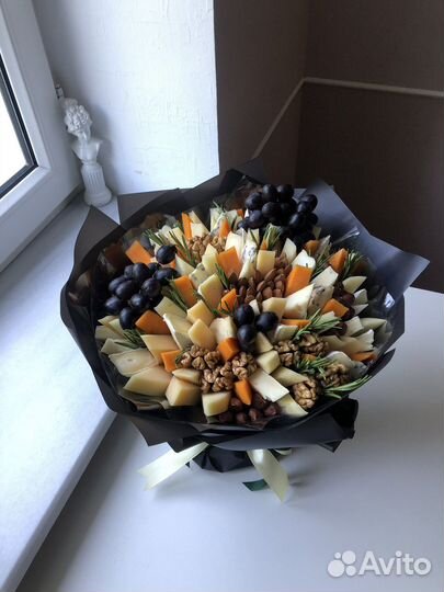 Вкусные мужские букеты