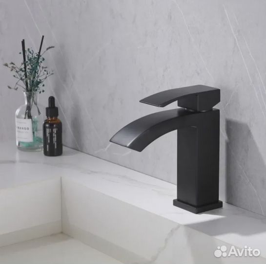 Cмecитeль aввеr Wasserfall аf8610 для раковины