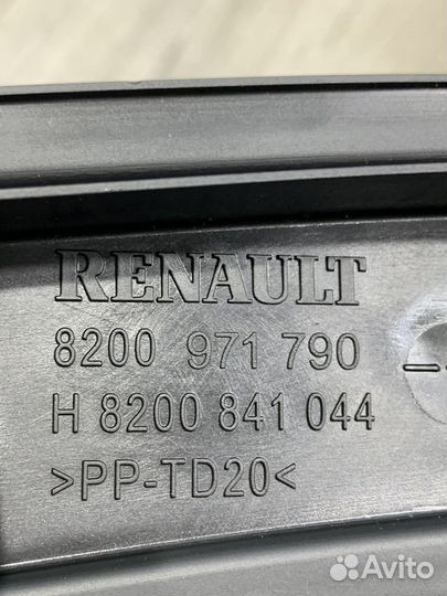 Резонатор воздушного фильтра Renault fluence