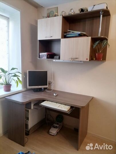 Компьютерный стол со шкафом, уголок школьника бу