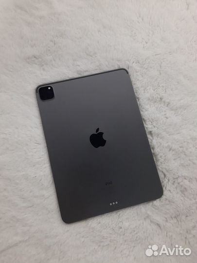 Apple iPad Pro 2020 512 гб