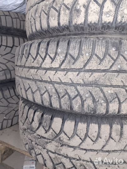 Bridgestone Ice Cruiser 7000 195/60 R15