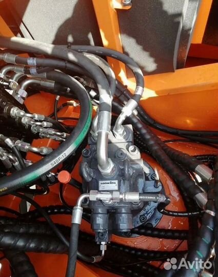 Колёсный экскаватор Lonking CDM6150W, 2023