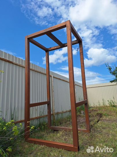 Опора из профильной трубы для еврокуба