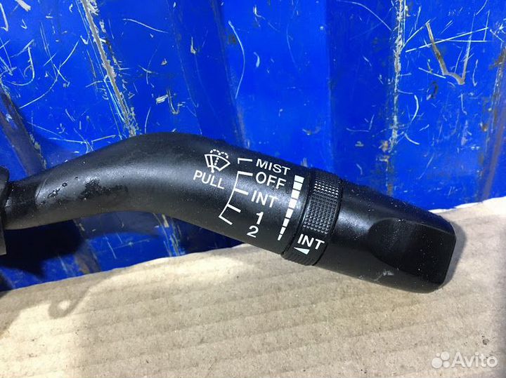 Переключатель подрулевой правый Mazda 6 GG 1.8 L8