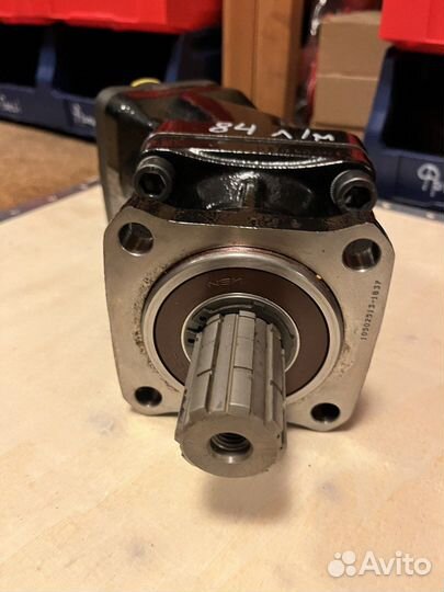 Насос аксиально-поршневой объемом 84 литра
