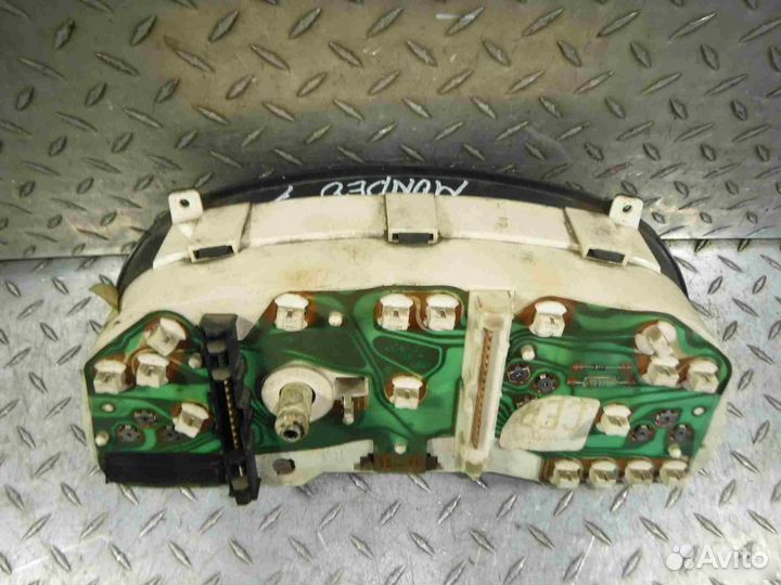 Панель приборов Ford Mondeo