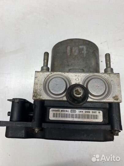 Блок ABS Peugeot 107