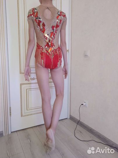 Купальник для художественной гимнастики