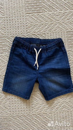 Джинсовые шорты новые мальчику