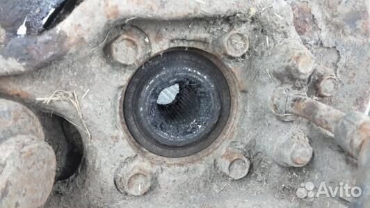 Ступица задняя левая nissan pathfinder R51 (SEA11M