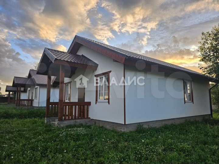 Дом 81 м² на участке 5 сот.